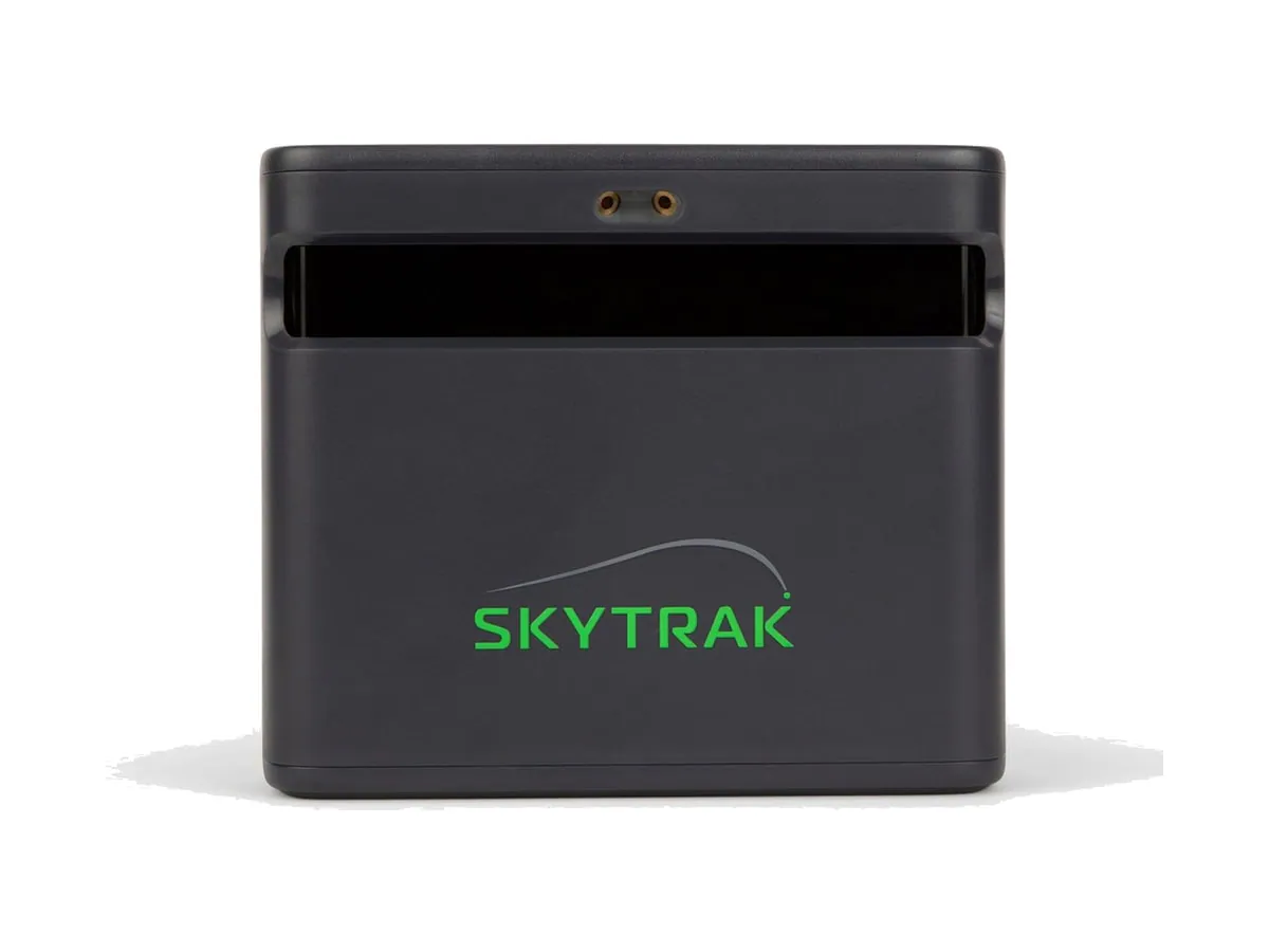 SkyTrak ST MAX launch monitor